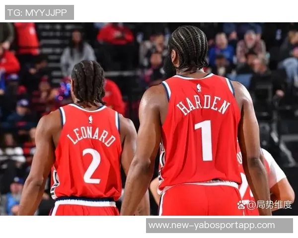 快船前后表现反差巨大前27场惨淡14场逆袭成强队